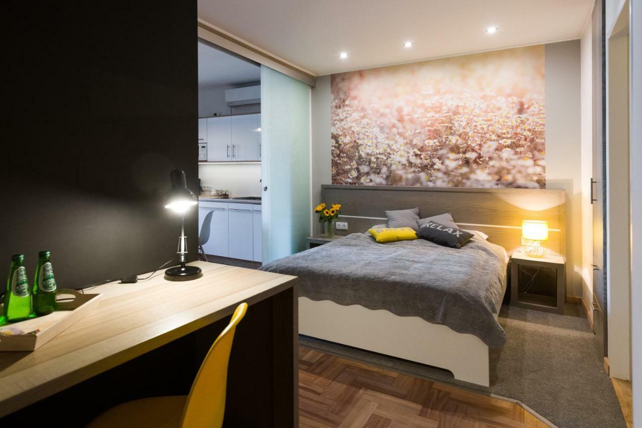 Sunflower Apartment Krasków Εξωτερικό φωτογραφία