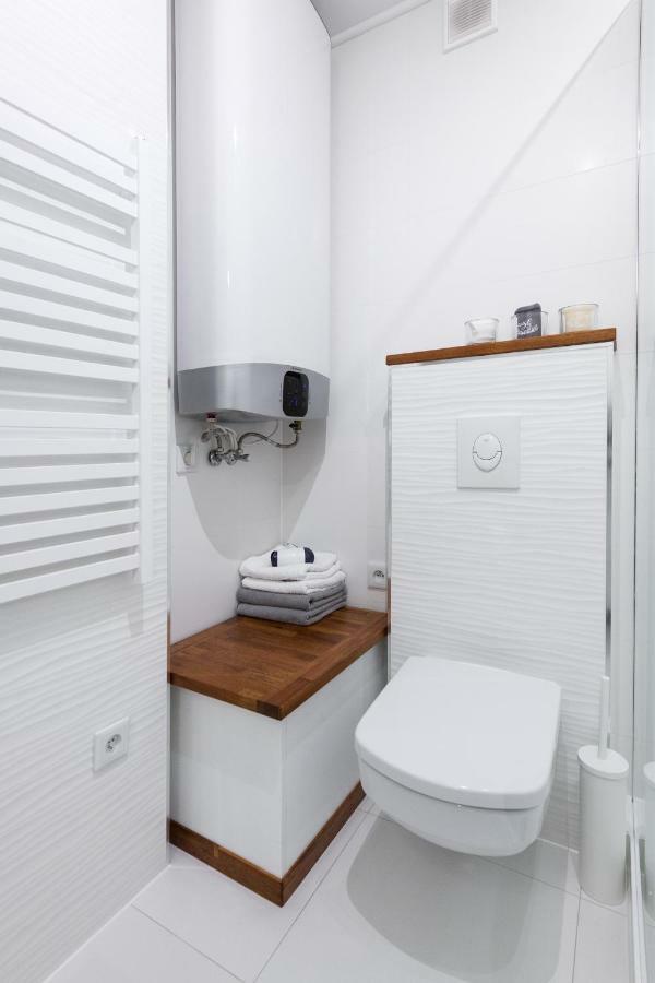 Sunflower Apartment Krasków Εξωτερικό φωτογραφία